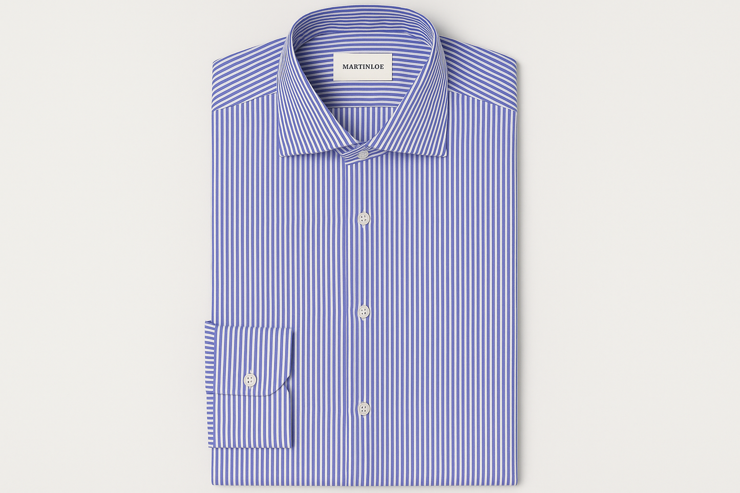 Camisa italiana con etiqueta MARTINLOE visible en el interior