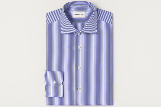 Camisa italiana con etiqueta MARTINLOE visible en el interior